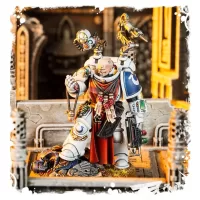 SPACE MARINES: PRIMARIS APOTHECARY